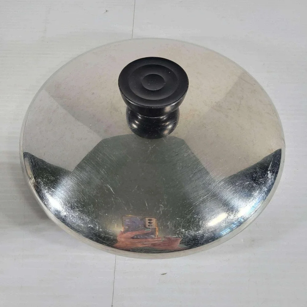 Revere Ware 2 Qt Stainless Steel Saucepan with Lid Clinton IL Tri‎ Ply USA Vtg